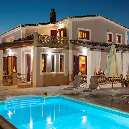 Evalexia Villa - Luxury Villa With Private Pool Near Laganas Perfect For Groups By Villa Mana Gers Kalamákion Eksteriør bilde