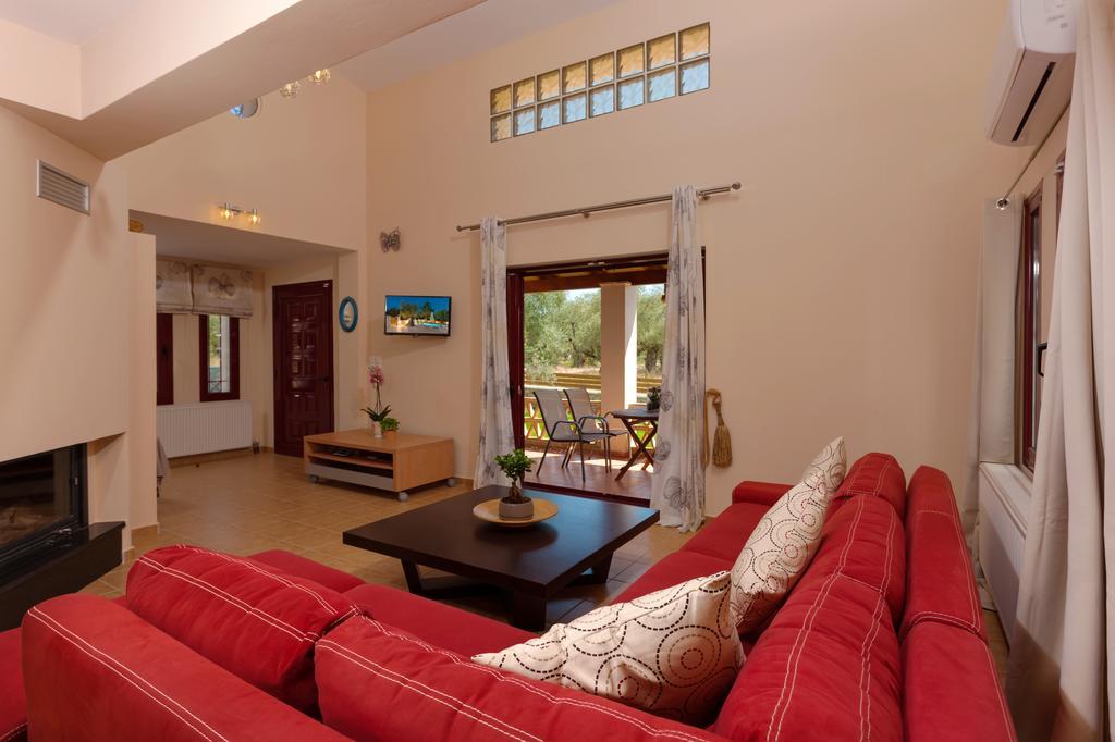 Evalexia Villa - Luxury Villa With Private Pool Near Laganas Perfect For Groups By Villa Mana Gers Kalamákion Eksteriør bilde