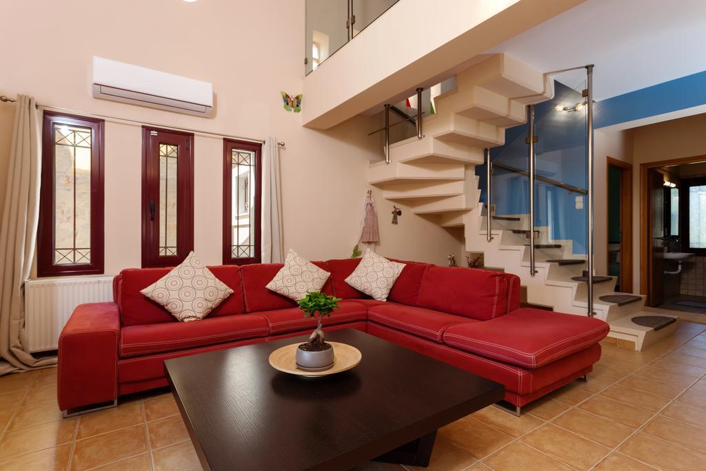 Evalexia Villa - Luxury Villa With Private Pool Near Laganas Perfect For Groups By Villa Mana Gers Kalamákion Eksteriør bilde
